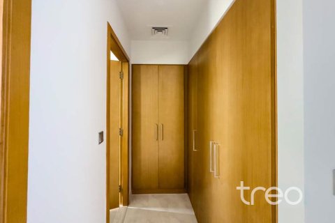 Townhouse in Dubai 3 bedrooms, 181.25 sq.m. № 124746 - photo 7