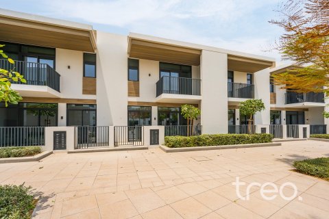 Townhouse in Arabian Ranches 3, Dubai 3 bedrooms, 201.23 sq.m. № 124743