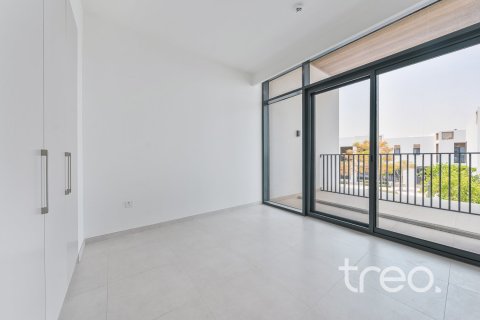 Townhouse in Arabian Ranches 3, Dubai 3 bedrooms, 201.23 sq.m. № 124743 - photo 13