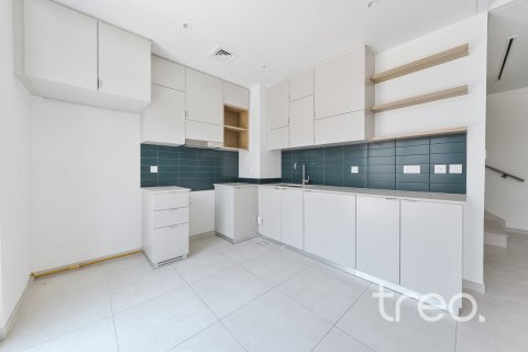 Townhouse in Arabian Ranches 3, Dubai 3 bedrooms, 201.23 sq.m. № 124743 - photo 11
