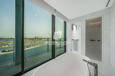 Снять в аренду квартиру в Пальме Джумейре, Дубай: 4 спальни, 401м², № 16038 - фото 19