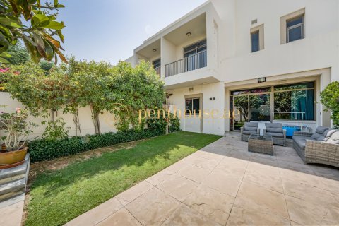 Townhouse in Town Square, Dubai 3 bedrooms, 206 sq.m. № 16048 - photo 26