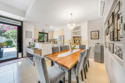 Townhouse in Town Square, Dubai 3 bedrooms, 206 sq.m. № 16048 - photo 7