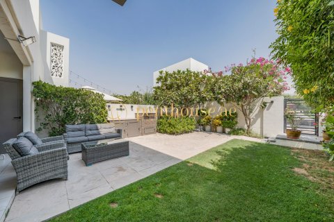 Townhouse in Town Square, Dubai 3 bedrooms, 206 sq.m. № 16048 - photo 21