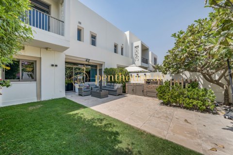 Townhouse in Town Square, Dubai 3 bedrooms, 206 sq.m. № 16048 - photo 22