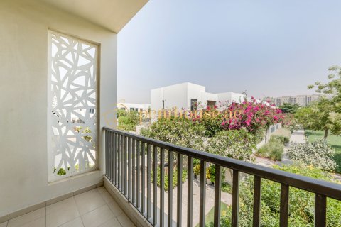 Townhouse in Town Square, Dubai 3 bedrooms, 206 sq.m. № 16048 - photo 19