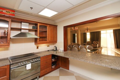 Villa à The Crescent, Palm Jumeirah, Dubai, 4 chambres, 520 m², № 60992 - photo 2