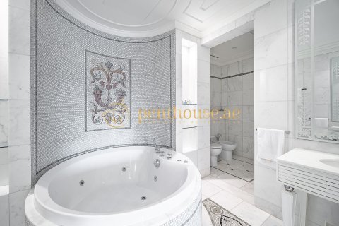 Apartment in Palazzo Versace, Culture Village, Dubai 2 bedrooms, 157 sq.m. № 73296 - photo 21