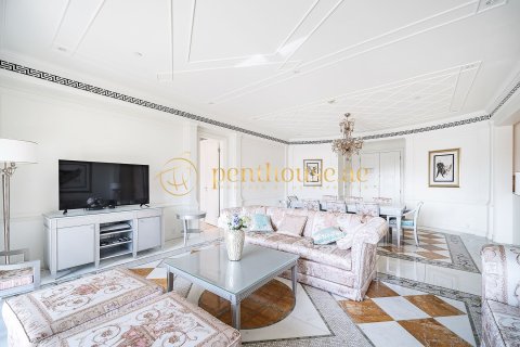 Apartment in Palazzo Versace, Culture Village, Dubai 2 bedrooms, 157 sq.m. № 73296 - photo 2