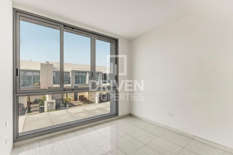Townhouse in wasl gate, Dubai 3 bedrooms, 232.44 sq.m. № 140899 - photo 7