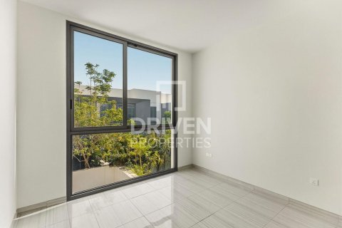 Townhouse in wasl gate, Dubai 3 bedrooms, 232.44 sq.m. № 140899 - photo 8