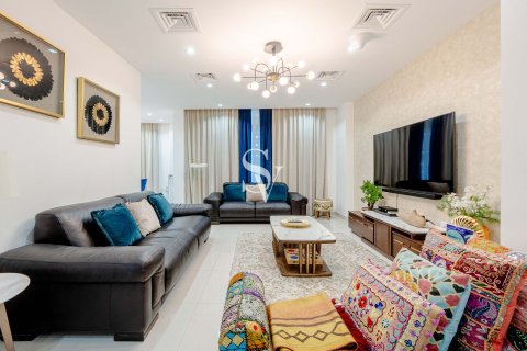 Duplex à Marina Wharf, Dubai Marina, Dubai, 2 chambres, 191 m², № 115587 - photo 2