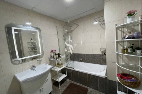 Duplex in Marina Wharf, Dubai Marina, Dubai 2 bedrooms, 191 sq.m. № 115587 - photo 18