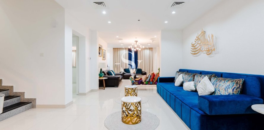 Duplex à Marina Wharf, Dubai Marina, Dubai, 2 chambres, 191 m², № 115587