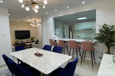 Duplex in Marina Wharf, Dubai Marina, Dubai 2 bedrooms, 191 sq.m. № 115587 - photo 5