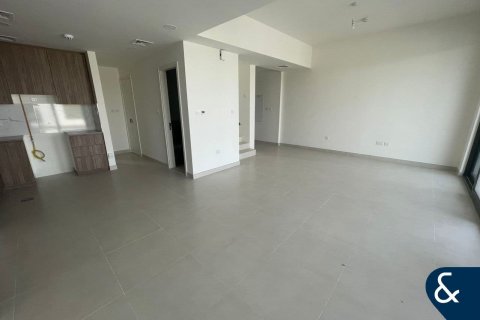 Adosado en Town Square, Dubai, 3 dormitorios, 174 m², № 74423 - foto 1