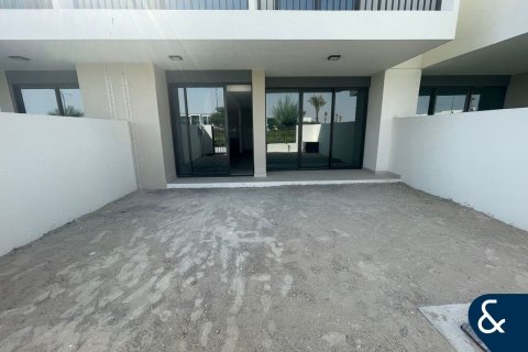 Adosado en Town Square, Dubai, 3 dormitorios, 174 m², № 74423 - foto 5