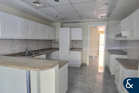 Villa en Arabian Ranches, Dubai, 3 dormitorios, 279 m², № 74424 - foto 3