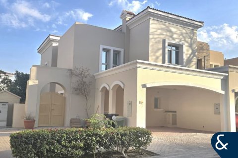 Villa en Arabian Ranches, Dubai, 3 dormitorios, 279 m², № 74424 - foto 1