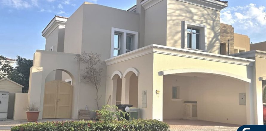 Villa en Arabian Ranches, Dubai, 3 dormitorios, 279 m², № 74424