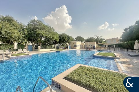 Villa in Arabian Ranches, Dubai 4 bedrooms, 279 sq.m. № 74424 - photo 19