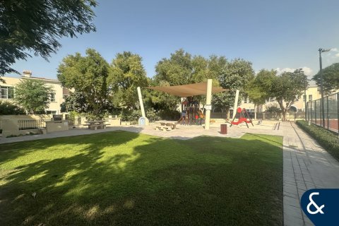 Villa in Arabian Ranches, Dubai 4 bedrooms, 279 sq.m. № 74424 - photo 22