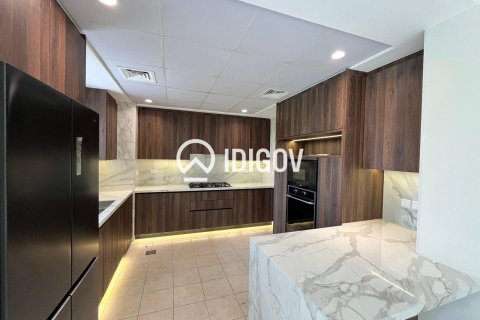 Villa en Mirador La Coleccion, Arabian Ranches, Dubai, 4 dormitorios, 954.76 m², № 121081 - foto 5