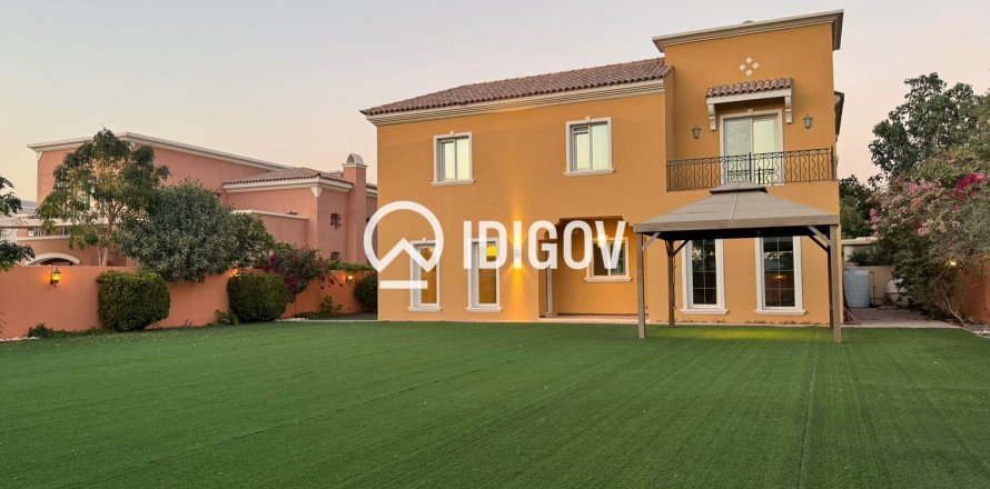 Villa en Mirador La Coleccion, Arabian Ranches, Dubai, 4 dormitorios, 954.76 m², № 121081