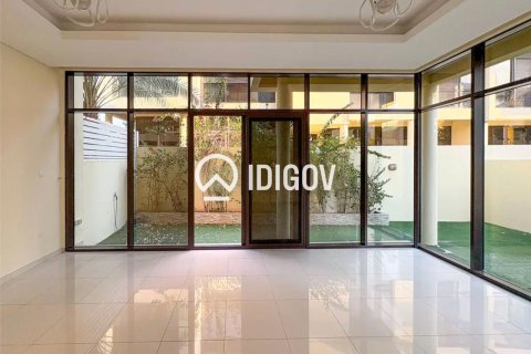 Adosado en Dubai, 3 dormitorios, 252.97 m², № 121078 - foto 12