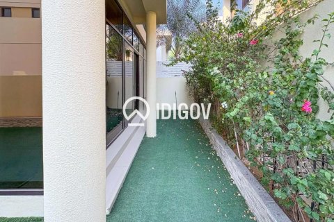 Adosado en Dubai, 3 dormitorios, 252.97 m², № 121078 - foto 9