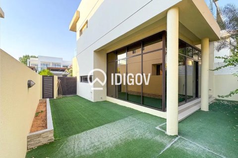 Adosado en Dubai, 3 dormitorios, 252.97 m², № 121078 - foto 4