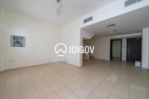 Adosado en Al Barsha South, Al Barsha, Dubai, 4 dormitorios, 132.57 m², № 121077 - foto 6