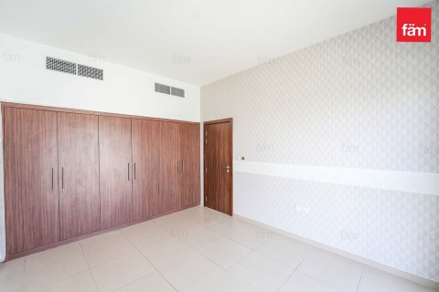 Townhouse in Dubai 3 bedrooms, 303.4 sq.m. № 94804 - photo 2