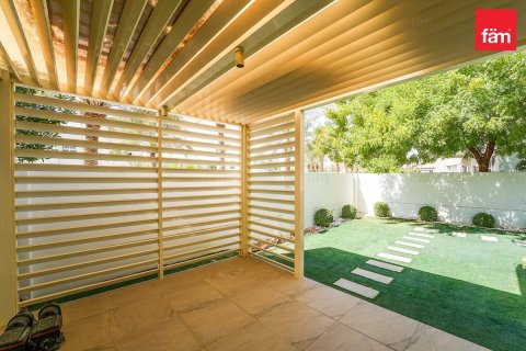 Townhouse in Dubai 3 bedrooms, 303.4 sq.m. № 94804 - photo 10