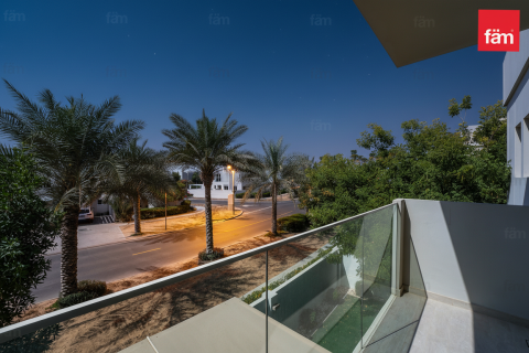 Townhouse in Dubai 3 bedrooms, 303.4 sq.m. № 94804 - photo 13