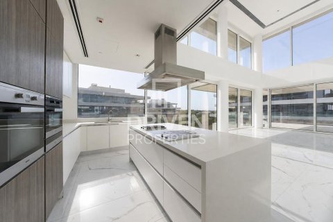 Apartamento en Ashjar, Al Barari, Dubai, 2 dormitorios, 372.08 m², № 125230 - foto 13