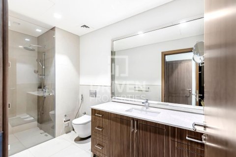 Villa en Jumeirah, Dubai, 4 dormitorios, 450.21 m², № 125232 - foto 16