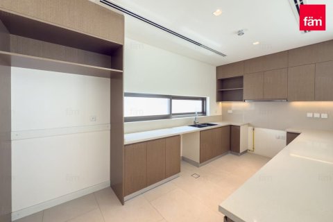 Villa in Al Furjan, Dubai 4 bedrooms, 587.7 sq.m. № 84668 - photo 5