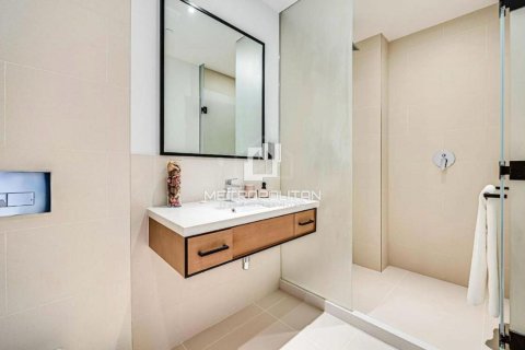 Apartment in Vida Residences Dubai Marina, Dubai Marina, Dubai 3 bedrooms, 155 sq.m. № 15214 - photo 18
