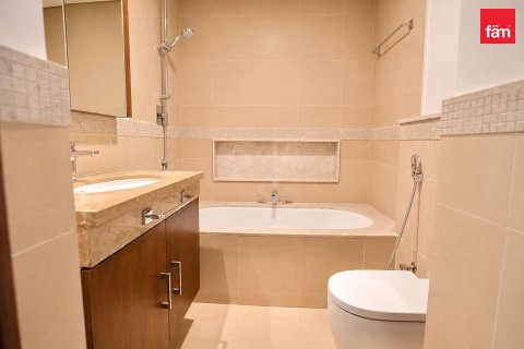 Apartment in Downtown Dubai (Downtown Burj Dubai), Dubai 1 bedroom, 81 sq.m. № 118383 - photo 2
