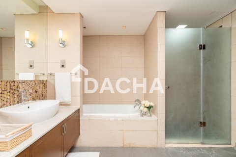 Appartement à Marina Residences, Palm Jumeirah, Dubai, 2 chambres, 165 m², № 104977 - photo 2