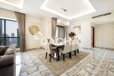 Apartment in Sadaf, Jumeirah Beach Residence, Dubai 4 bedrooms, 256 sq.m. № 104978 - photo 14