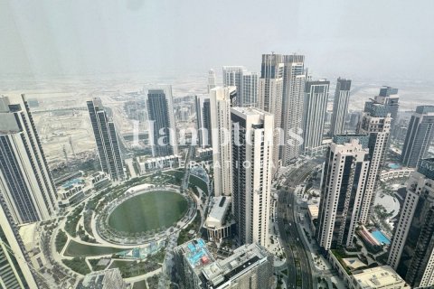 Снять в аренду квартиру в Dubai Creek Harbour (The Lagoons), Дубай: 3 спальни, 196.58274800м², № 102353 - фото 2