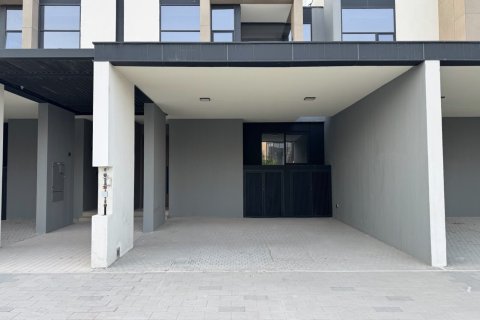 Вилла в Аль-Васле, Дубай, 3 спальни, 168м², № 120506