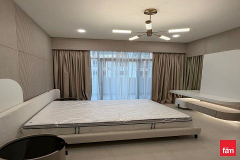 Appartement à Dubai, 1 chambre, 76.1 m², № 84654 - photo 8