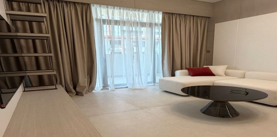 Appartement à Dubai, 1 chambre, 76.1 m², № 84654