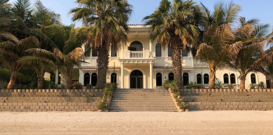 Villa en Palm Jumeirah, Dubai, 6 dormitorios, 1241.6 m², № 84657