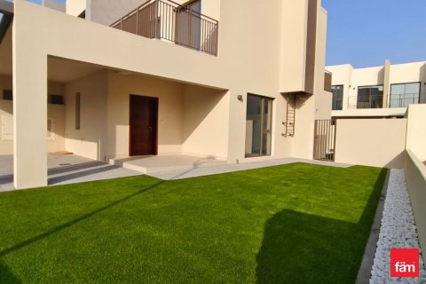 Villa en Dubai, 4 dormitorios, 277.2 m², № 41832 - foto 2