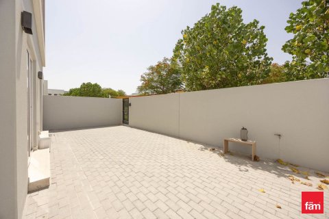 Villa à Dubai, 4 chambres, 230.5 m², № 41844 - photo 12