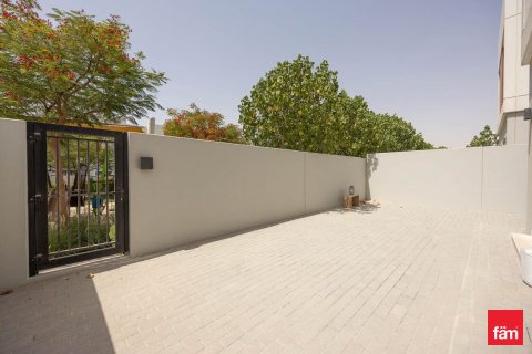 Villa à Dubai, 4 chambres, 230.5 m², № 41844 - photo 15